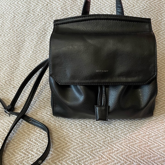 Matt & Nat Mulan Bag - Black - Drawstring Crossbody Purse With Top Handle - Picture 4 of 11